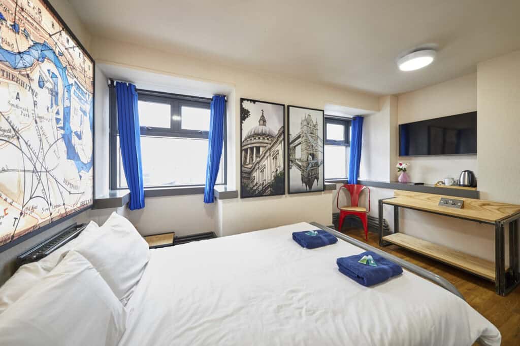 1-18 – Private double ensuite 15_Edit