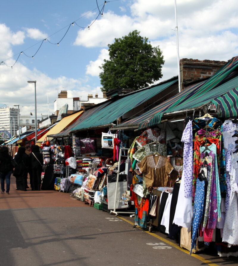 ‘s_Bush_Market_in_London_Borough_of_Hammersmith_and_Fulham,_spring_2013_(2)