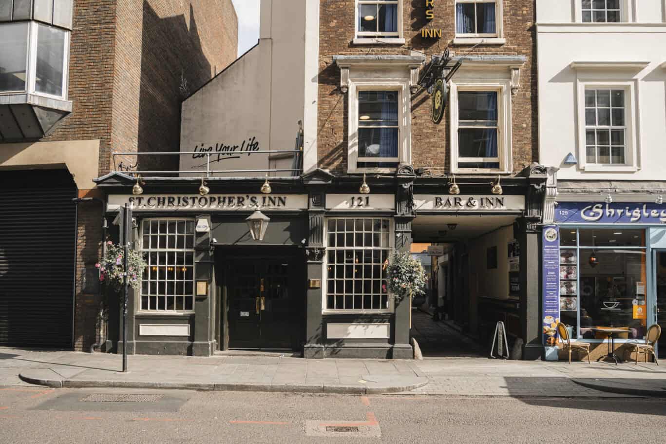 ‘s-Inn-London-Bridge-The-Inn_012